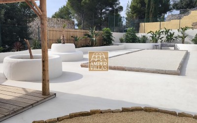 Фантастическая вилла с панорамным видом на море..